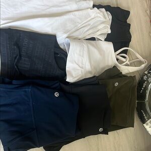 Lululemon Athletica Women's Activewear Set - Black, White, Olive, Navy. size 6